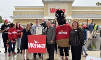Wawa Celebrates Grand Opening of New Edgewood, MD Store as Part of 2022 Day Brighteners Tour