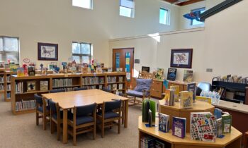 <strong>The Highlands School Rededicates Library to Founder</strong>